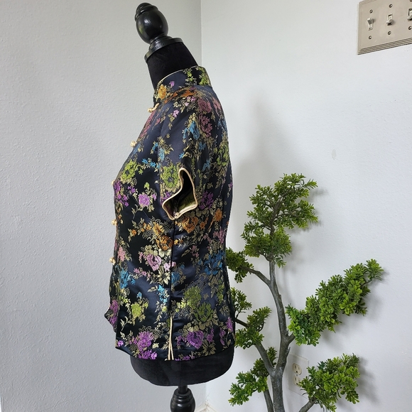 Eastern Collection Top - Picture 5 of 12